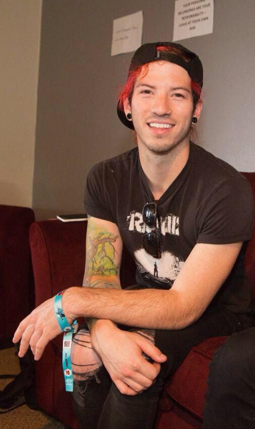 ALSO HAPPY BIRTHDAY TO THE ONE AND ONLY JOSH DUN 