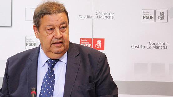 EstherPadillaR's tweet photo. .@jfvaquero elegido Presidente de las Cortes de #Castilla-La Mancha. 

Por fin, una nueva etapa está en marcha :) http://t.co/EDixMUHKYC