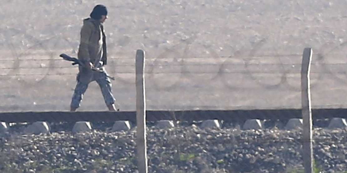 BusinessInsider's tweet photo. ISIS just lost 'its most important back door': http://t.co/qLYh1foReX http://t.co/jbOLfSFcHn