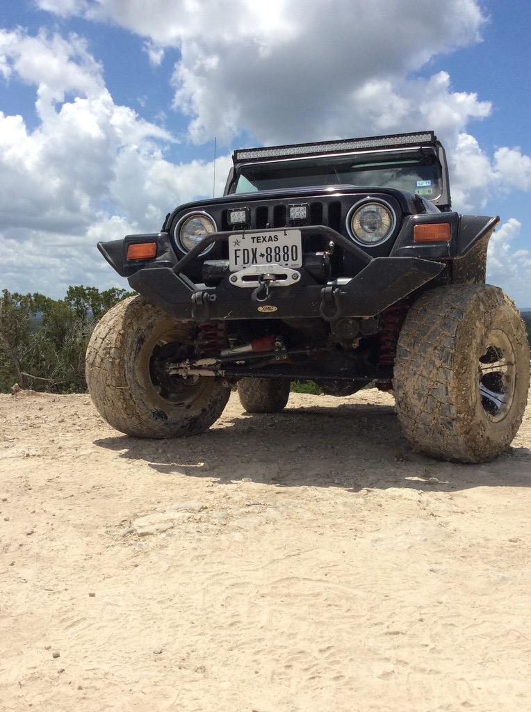 becool2011's tweet image. #dirty #jeepgirl #SolidFun @HIddenfalls !