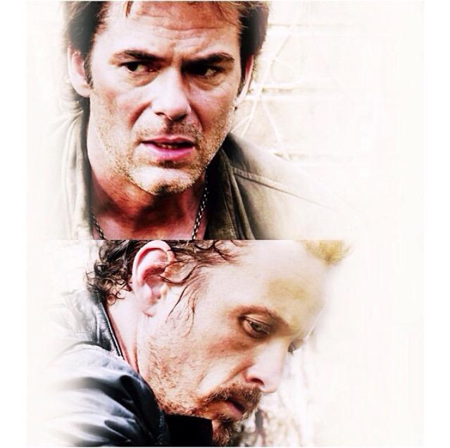 Neicex5Rice's tweet photo. #relocaterevolution #RevolutionComic #RevolutionLives #RevolutionFinale #RevolutionForever http://t.co/ZrppXxdCcv
