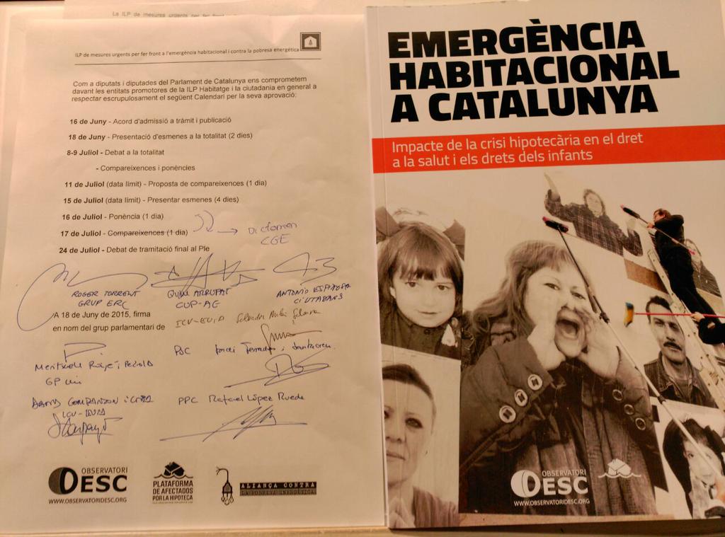 PAHCBM's tweet photo. La PAH aconsegueix el #compromisilp dels grups parlamentaris.Una Catalunya sense desnonaments és possible!Seguim! http://t.co/TeSzp88XC7