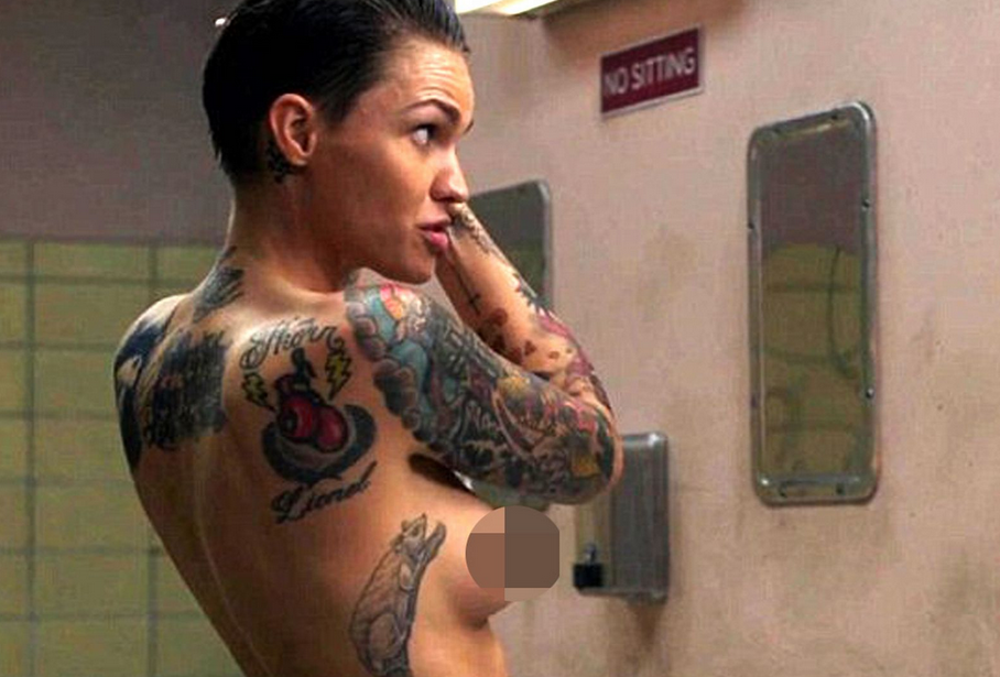 Ruby Rose strips NAKED in seriously racy Orange Is The New Black shower sce...