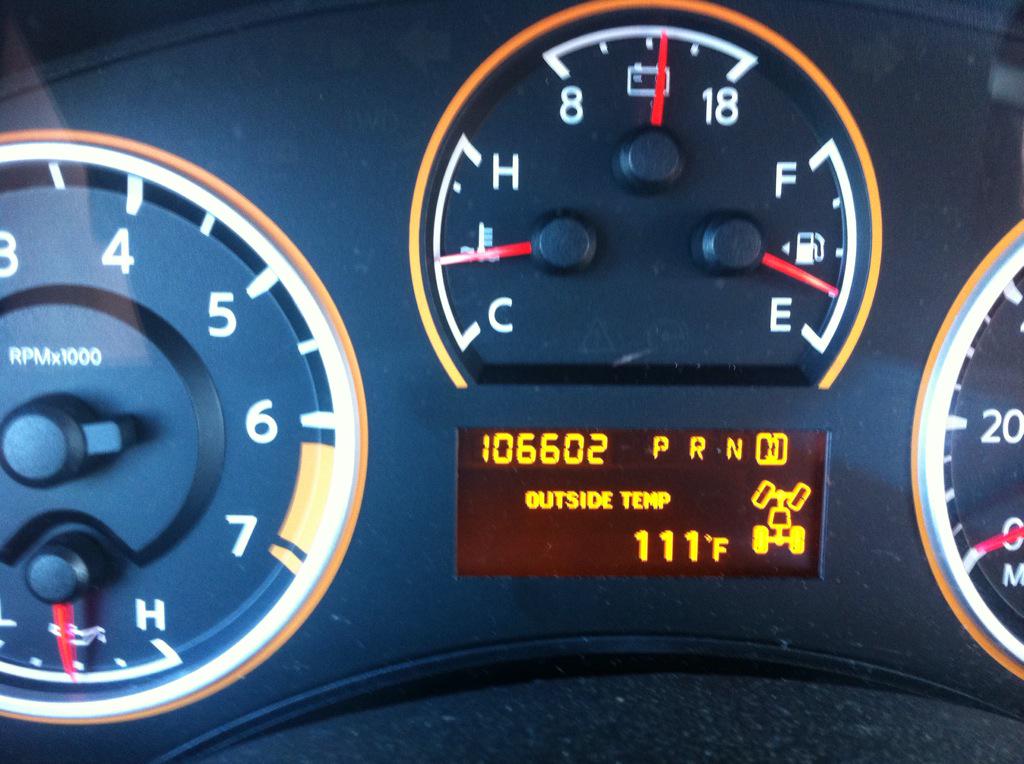 BuildSheetPro's tweet image. So it&apos;s been a little warm here in the south this week... Snapped this pic yesterday at 5:15pm