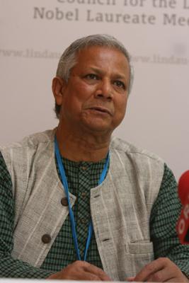 Happy 75th Birthday to Winner Muhammad Yunus! who has been to Lindau in 2008 