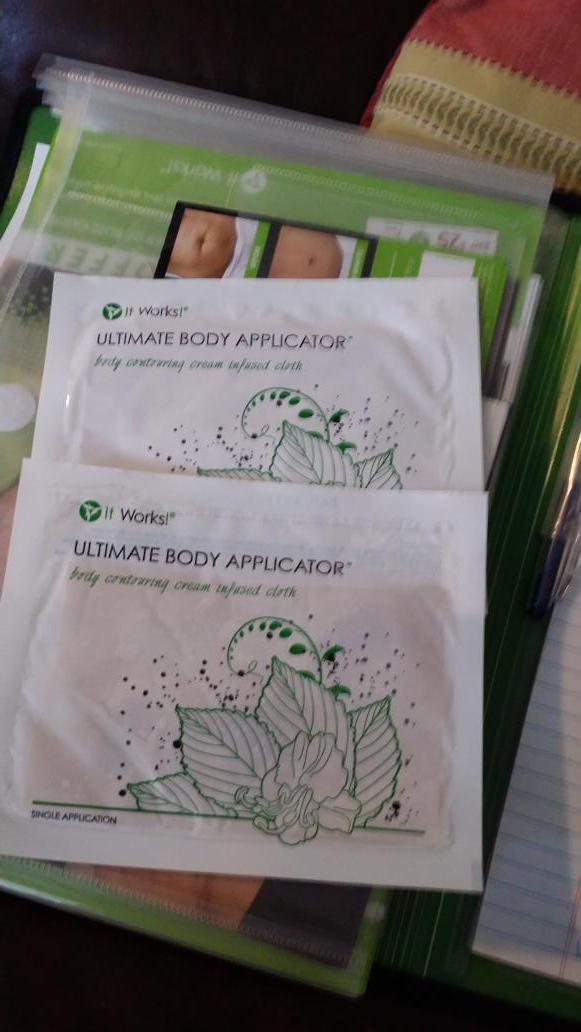 Socalbarbie22's tweet photo. Ok everyone I got 2 wraps left $25 each or $50 for both☺😊 I will deliver if you need one text me 6612475916 http://t.co/2WGeVpgsbg