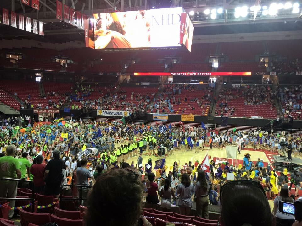It's the parade of states to open up the #NHD2015 awards ceremony. #NHDinNV <a href="/NationalHistory/">National History Day</a> <a href="/NVSocialStudies/">NV Social Studies</a>
