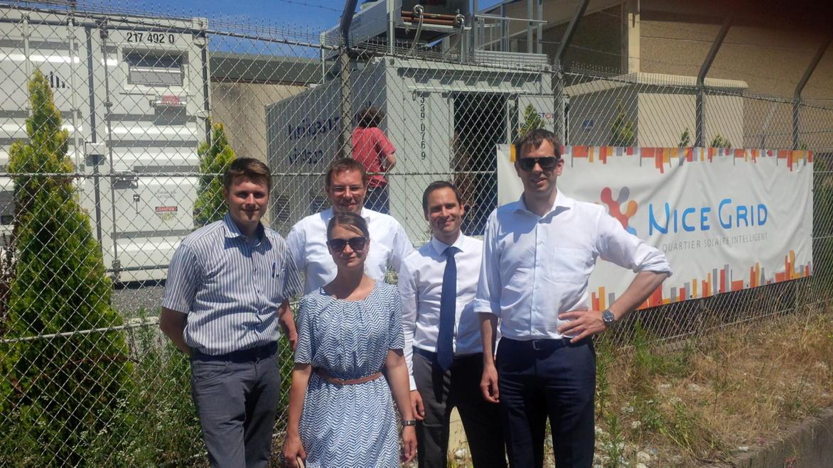 RdeBeaufort's tweet photo. #AlstomGrid and #EWE visiting the #ERDF #NiceGrid showroom and battery systems, smile &amp; good weather ! http://t.co/uz4bslzZkf