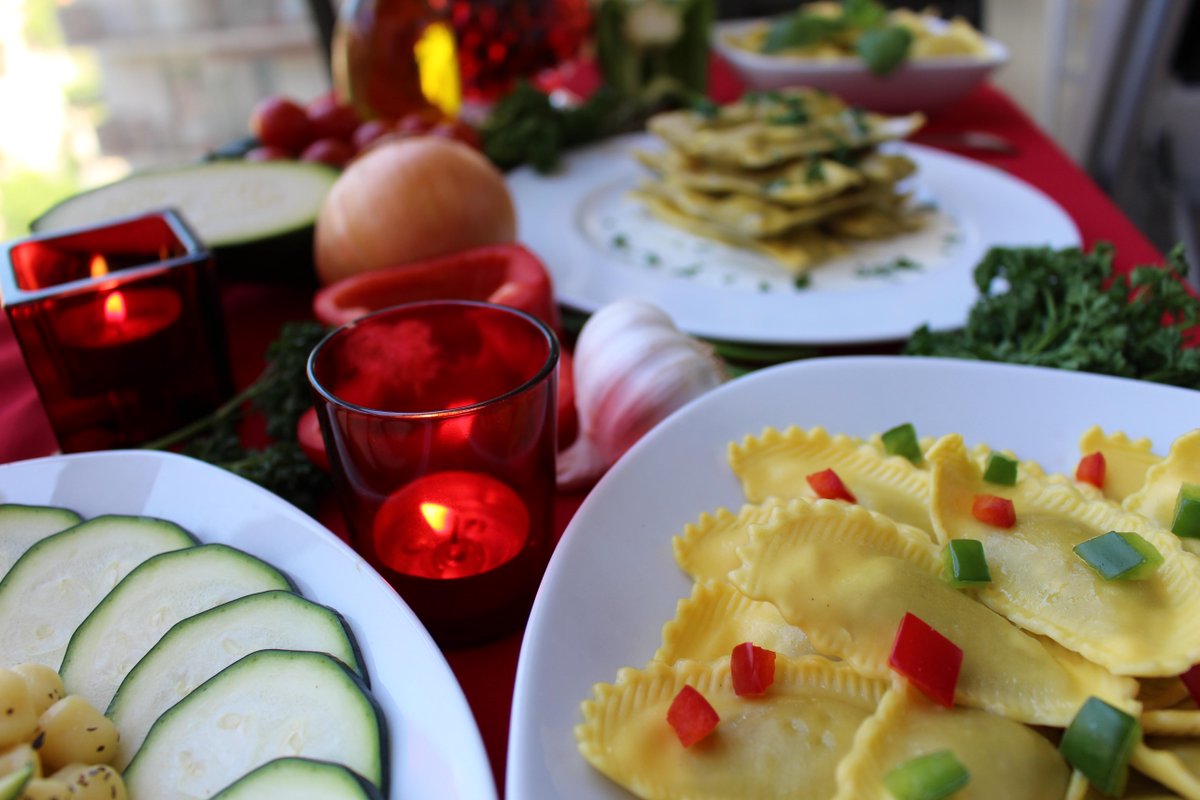 PastaVersace tweet picture