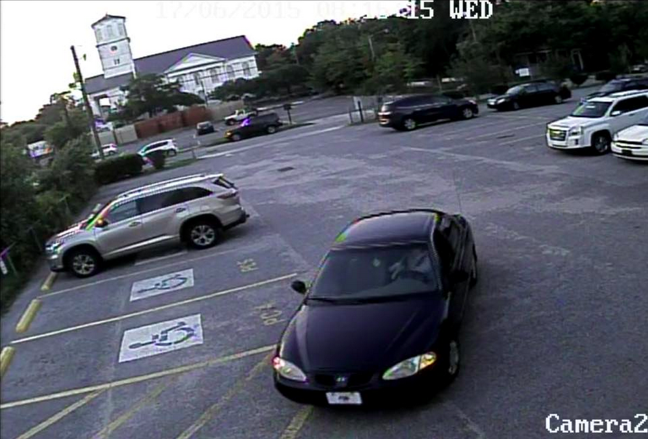 Newsweek's tweet image. Dylann Roof, suspect in the #CharlestonShooting, was driving a black Hyundai w/ plates LGF300 bit.ly/1G5xkYU