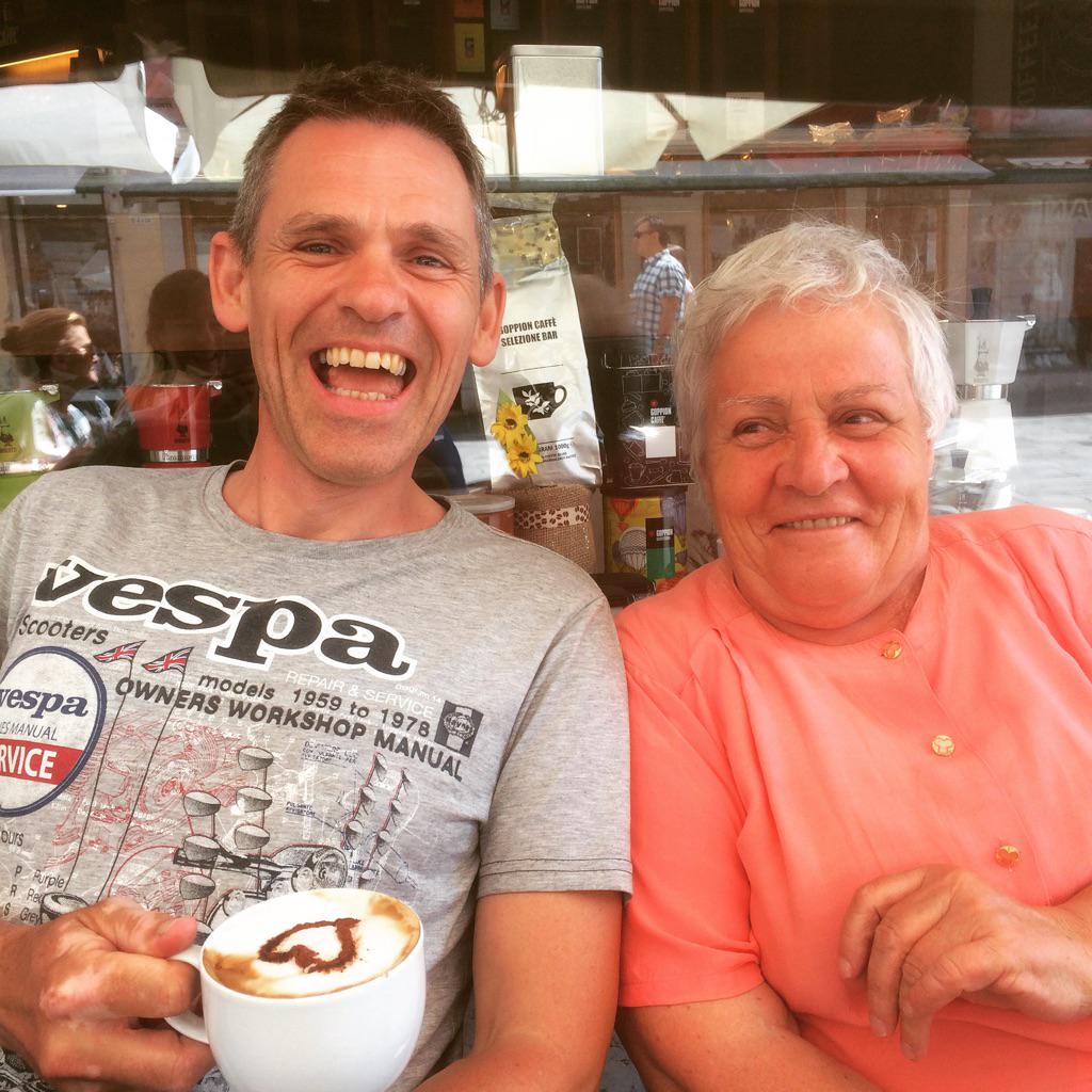 Krupton's tweet photo. I made a special friend with a Crazy old Venetian lady http://t.co/UgGH8GiZdz