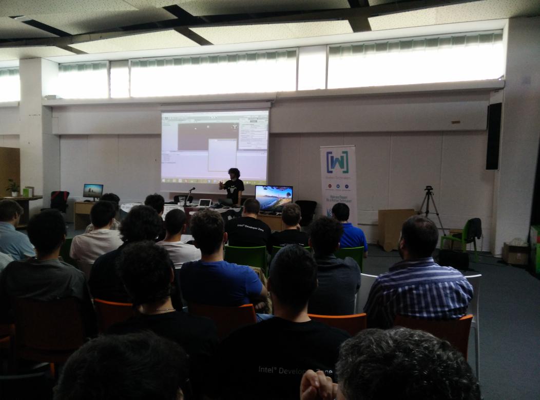 WTMItalia's tweet photo. Vincenzo Fabiano ci spiega #unity per cominciare a giocare ;) seguite la diretta su periscope di @tizionario #gointv http://t.co/IGdt2g2o0j