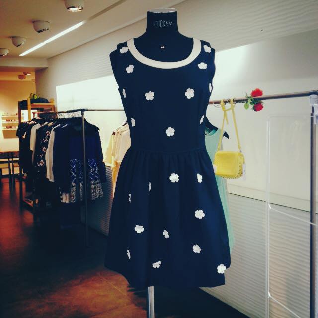 CityGuide_Fr's tweet photo. My Tokki, mode coréenne à #Paris ! http://t.co/E9drbtbV75 par @Les_Midinettes #CityGuide_Fr http://t.co/0pvhCgoyhP