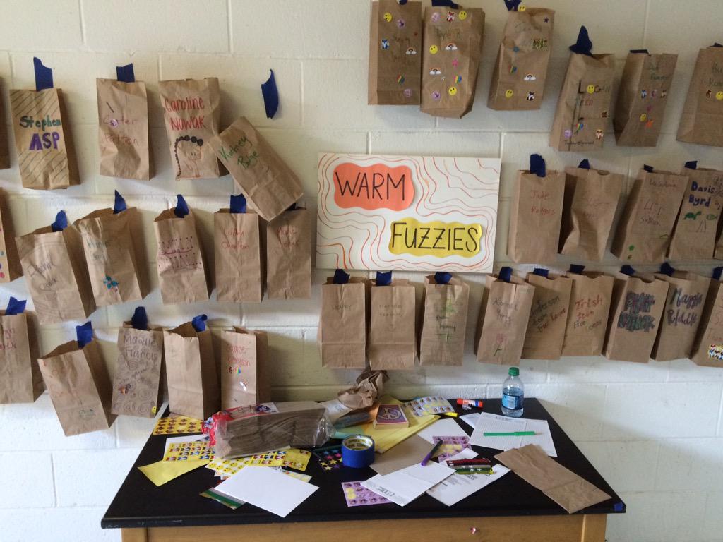 JRMantha's tweet image. @ap_economics #economicsiseverywhere