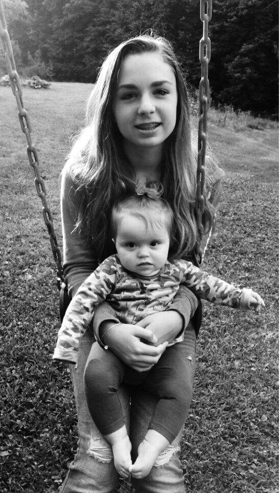 NHcutie1977's tweet image. My 2 youngest Girls #whattoexpectnext #crowdtappers