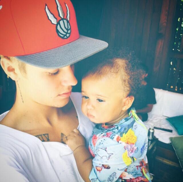 aIwaysstay's tweet photo. FATHER MY CHILDREN #JustinForMMA http://t.co/ra6pwCTLss