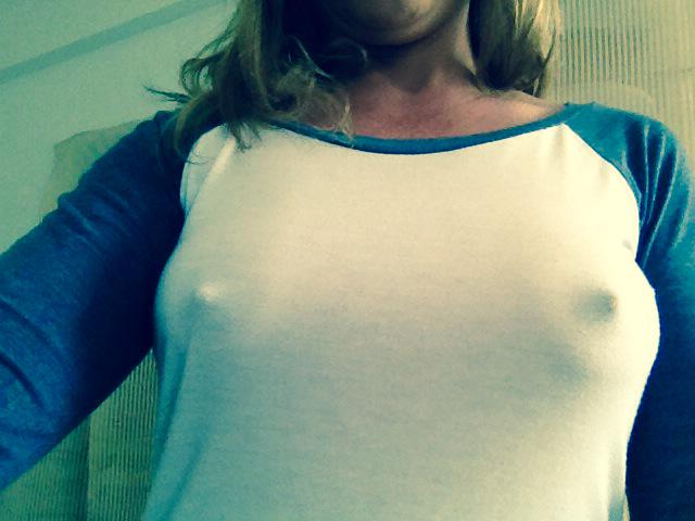 brrrr its cold in my studio today! wheres my summer? http://t.co/m6bmtltTTK<a href="/tag/aliens"class="tags"><span>#aliens</span></a><a href="/tag/musicislife"class="tags"><span>#musicislife</span></a><a href="/tag/musicissacred"class="tags"><span>#musicissacred</span></a>