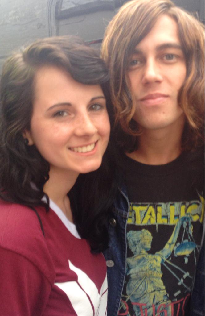 jesjpg's tweet photo. IT HAPPENED I CAN'T STOP SMILING http://t.co/BaM2VGd3Hb