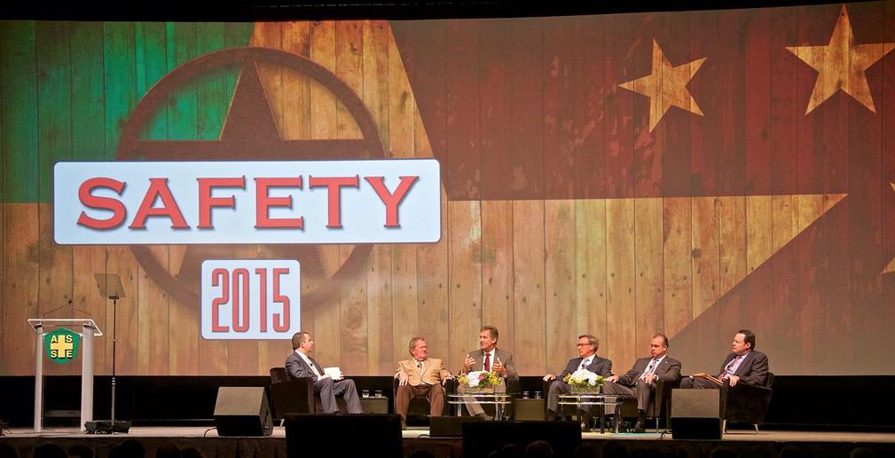 kirstinferguson's tweet photo. Why an #allmalepanel at #safety2015? So many fantastic #women in #healthandsafety @SafeguardNZ @ASSE_Safety http://t.co/LB5vYUWSNX