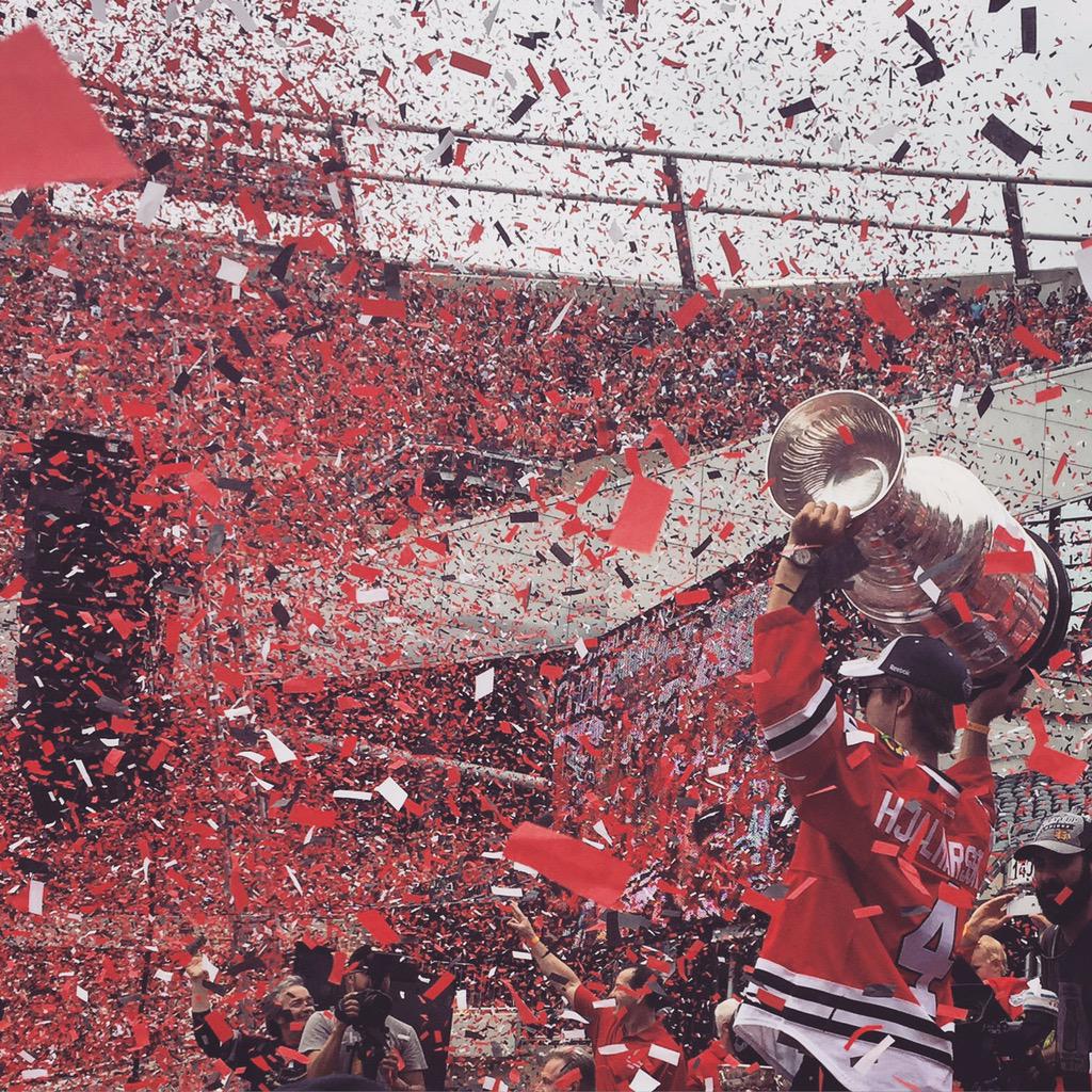 Chicago Blackhawks tweet media