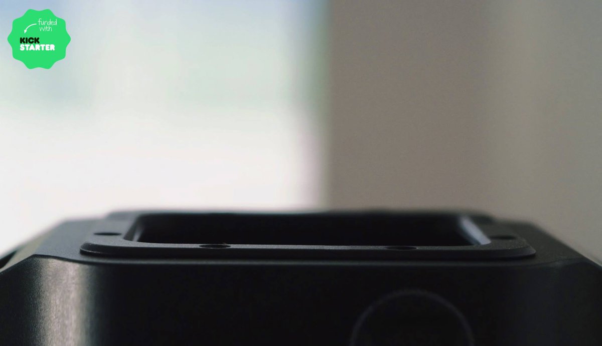 designedbymany's tweet image. #BandedClassic brings ultimate protection to the #AppleWatch. #Kickstarter #designedbymany kck.st/1HOWsaX