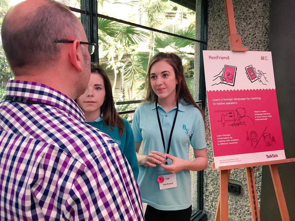 Grinblo's tweet photo. Our brilliant friends @PenFriendApp are killing it in their #AppsforGood presentation. On to the awards! 💪🏻 http://t.co/orqGRIWj9X