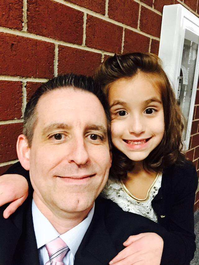 JulesG44's tweet photo. #abuelosdadandme http://t.co/hJU1kNcTew
