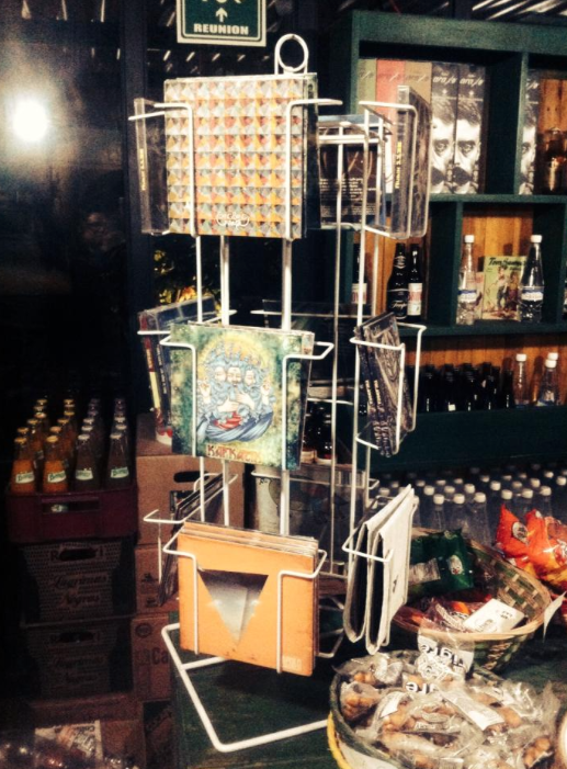 PararrayosMx's tweet photo. #DiscosPararrayos Disponibles en El Cantón #Metepec https://t.co/dsMhu7wSOz ¡Fomentando el consumo sonoro! ⚡ http://t.co/F1fDLElRRy