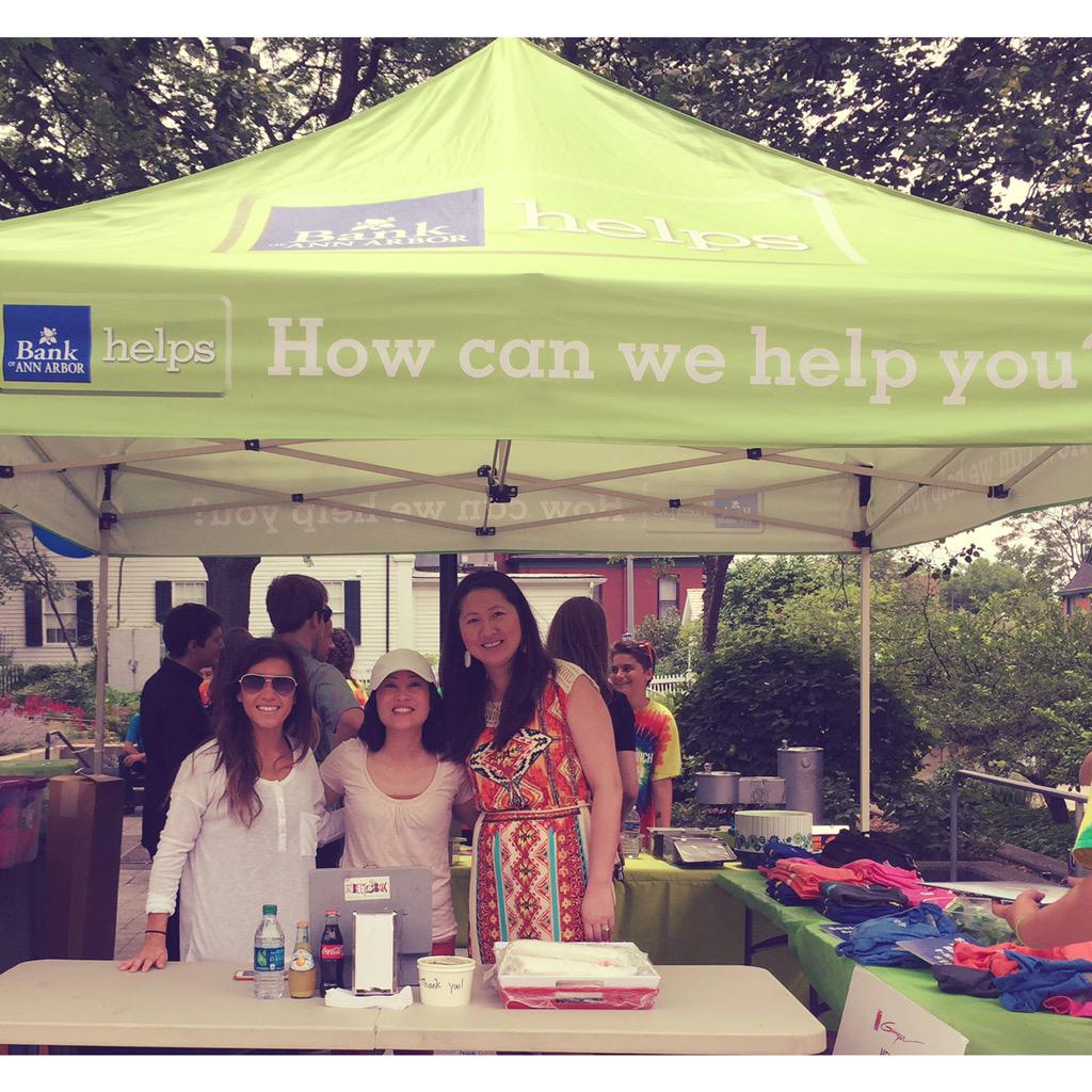 We love Banking w @BankofAnnArbor Thank u for having us as the Food Vendor at <a href="/SonicLunch/">Sonic Lunch</a> @Ortbring <a href="/MarshallTim/">Tim Marshall</a>