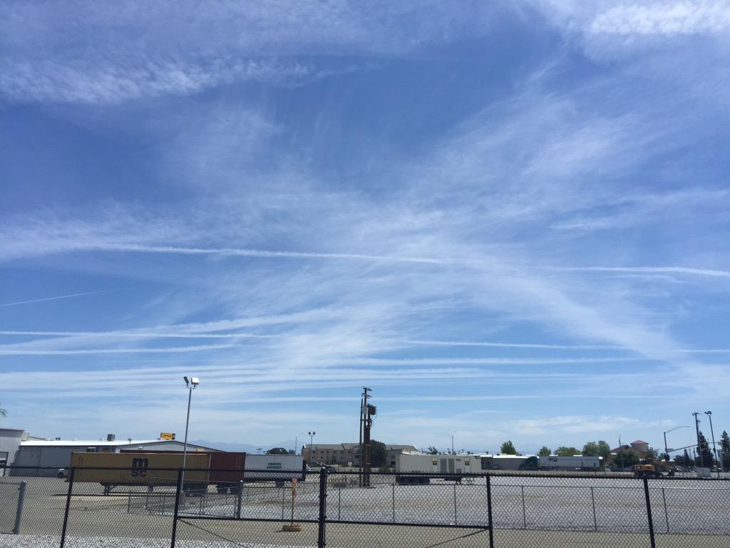 Seriously? We are getting sick😷 ALL of those clouds are chem trails #stopthechemtrails