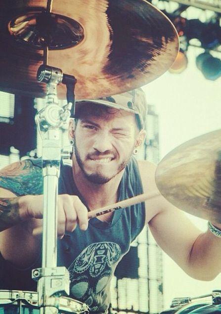 Also happy 27th birthday to josh dun  