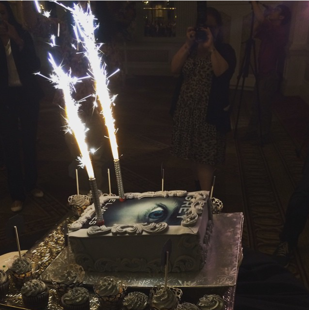 50ShadesItaly's tweet photo. #GREYCake :) #GREYLibro #50Sfumature
https://t.co/qNccZuUi9L http://t.co/V8MDMn4zcl