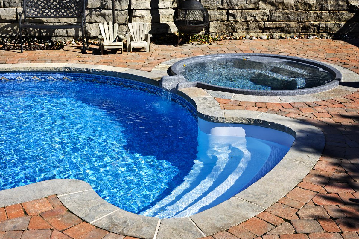 Pool_Quest's tweet image. In order to help you better address any leakage problems, read the blog below! #SwimmingPool
goo.gl/9PYyik