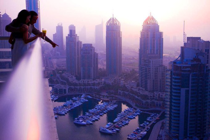 I wanna visit Dubai so badly 😭😭😭😭 http://t.co/ei6FEISfWp
