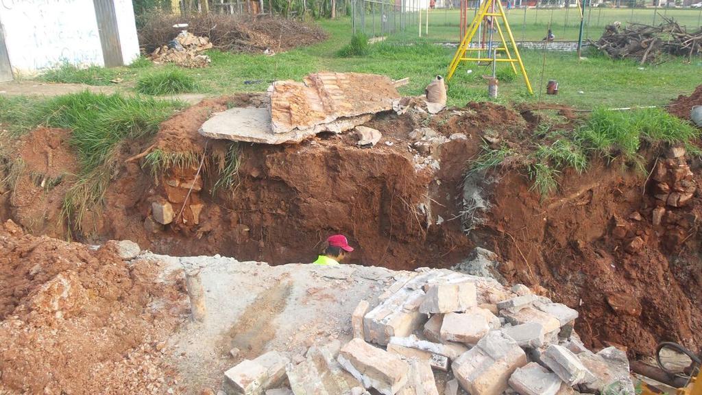 Muro Mecanicos de Aviacion, siguen los trabajos de la Dirección General de Obras.