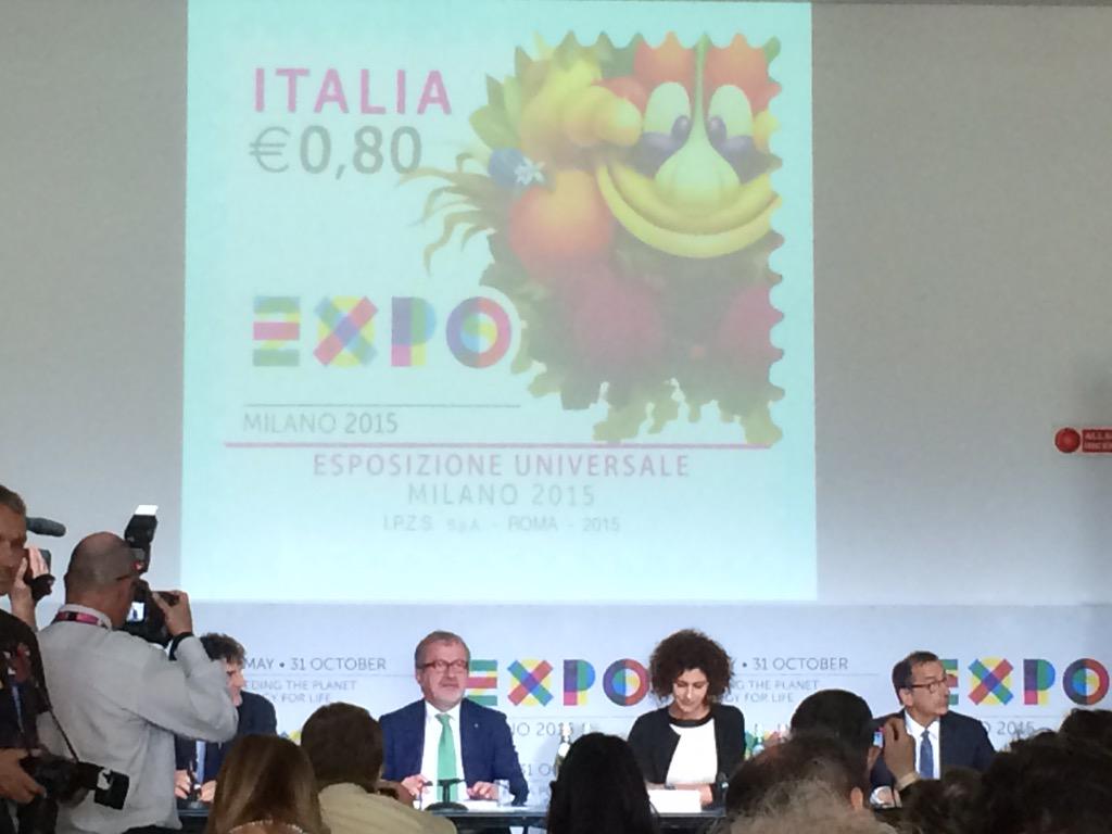 laramaggiore's tweet photo. Lancio francobollo @Expo2015Milano @RobertoMaroni_ @poste #ipzs oggi negli uffici postali 1M e 600 mila esemplari! http://t.co/HGoKr4AHAX