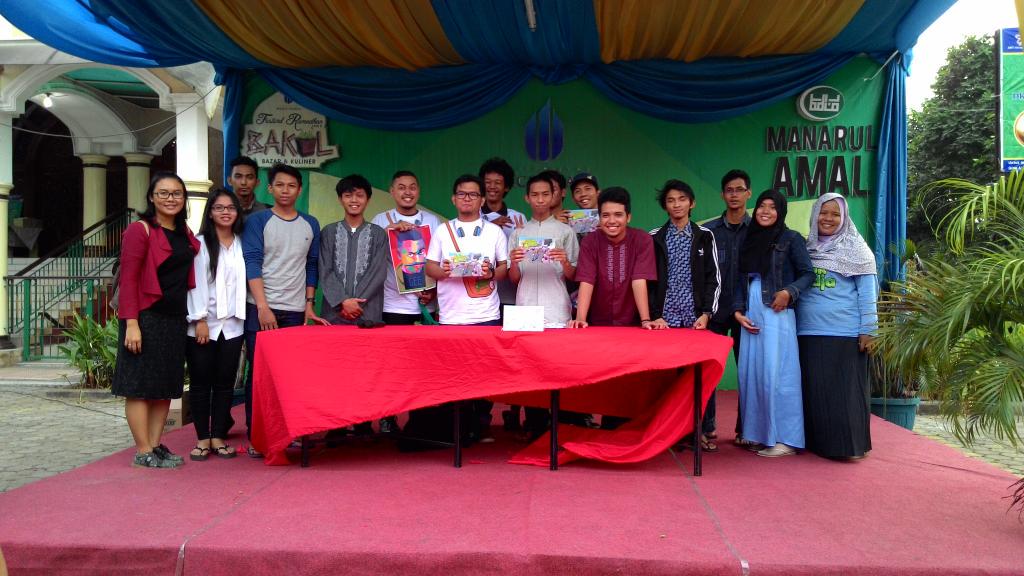 yawww... launching 101 Lawak Gadget syudah!!!! congrats pa Romi atas buku nya, sukses terus! #festivalramadhanumb