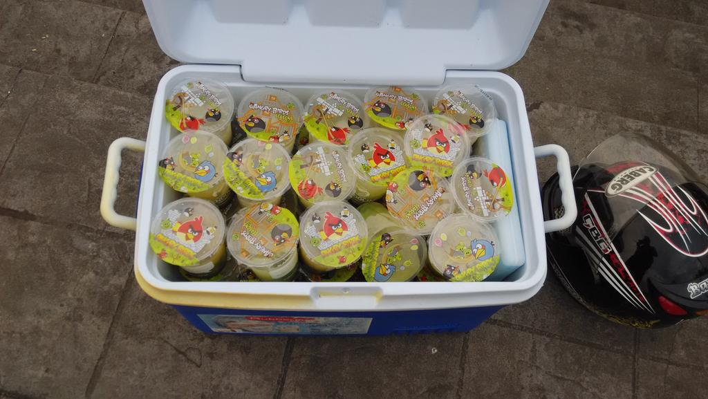 Aih cendolnya :matabelo
#KASKUSCendolin #KASKUSRegBanten