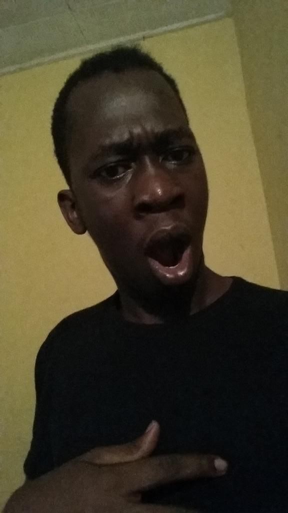 subdeliverykid's tweet photo. @OsheyD @UduakIsBae http://t.co/DBI0giCbTM