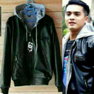 InfoReseller1's tweet photo. Jaket Galang GGS keren nyaman di pake ayo buruan order sekarang juga Stock Terbatas. CP:083898979895 PIN:2A5E2BEB http://t.co/ZQ7bCe0xma
