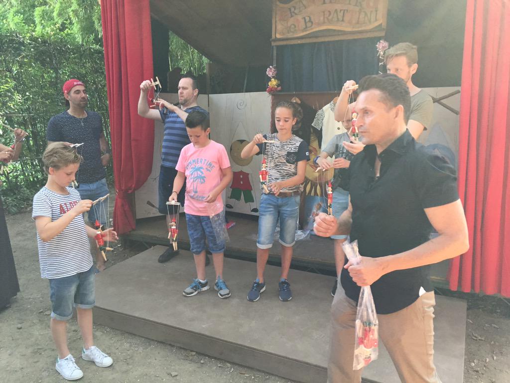 Mattijssmit's tweet image. Sfeer proeven in #Collodi met de cast van de @efteling musical #pinokkio : hier komt het sprookje vandaan! #ob