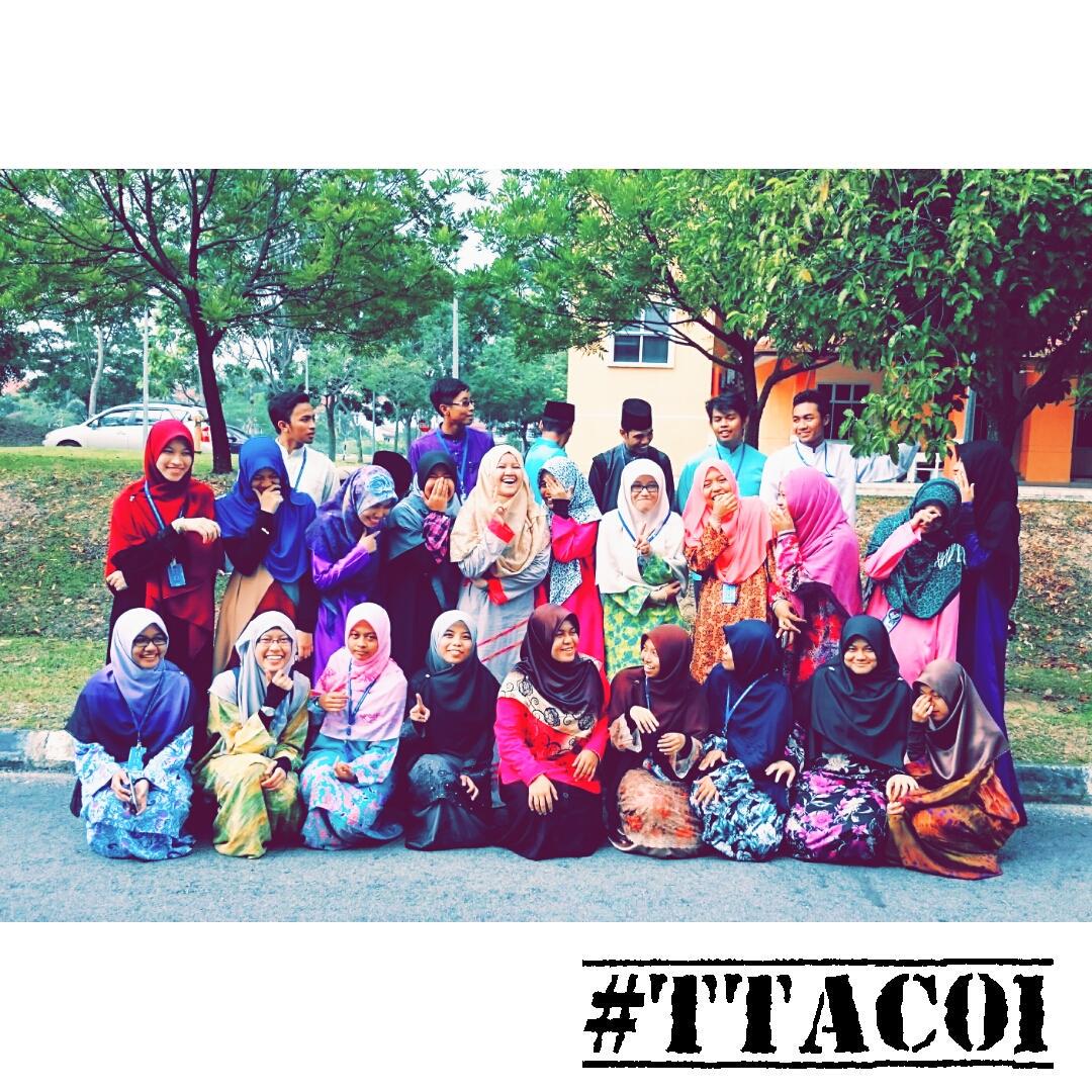 Atikahhdzr_'s tweet photo. Tamhidi Perakaunan dan Muamalat . #tutorial1 #ttac01 #usim http://t.co/RUNw9CNCdQ