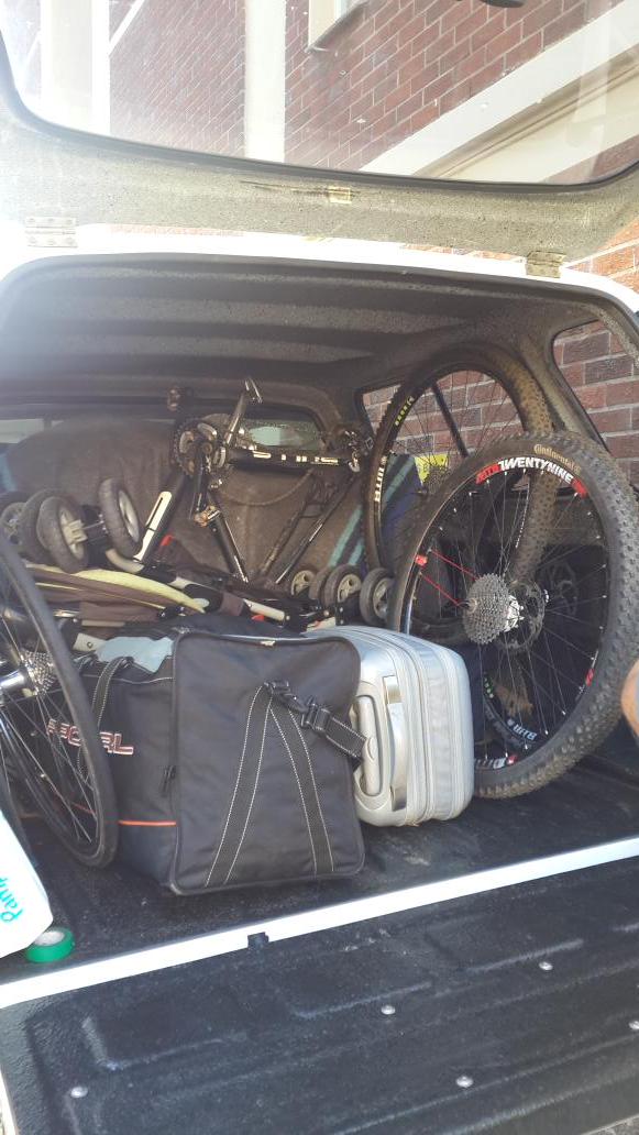 Robynleigh00's tweet photo. Perfect for a #roadtrip @oysterfestival @knysnacycletour here we come @EmbarkTri @ATCMultisport #embarkarmy http://t.co/PB8YE5sGsv