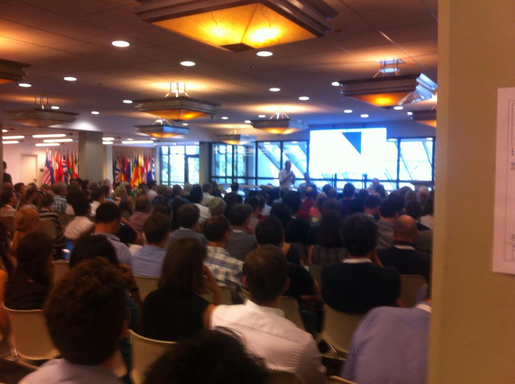 _Yiota's tweet photo. @EGOS2015 Sub-Plenary 4, Deree Library, now! http://t.co/niKr5lIf6F