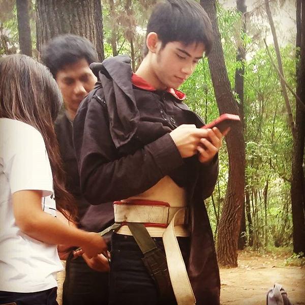 ALICIOUSSHEBAT's tweet photo. Alicious Prince Today❤
Babang Lgi asik main Hp, Btw Bangg tuh perut nape kelihatan😁🙈 http://t.co/Sg9qkNxFde