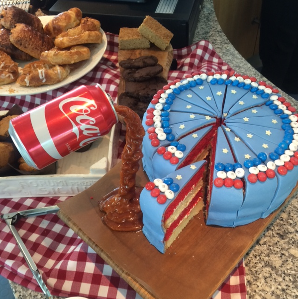 CiscoUKI's tweet photo. *Minds blown*
MT @kazmclaugh #CiscoBBQ not just about burgers &amp; salads... http://t.co/N6UR2nFxYV http://t.co/YnqWTPAYYA