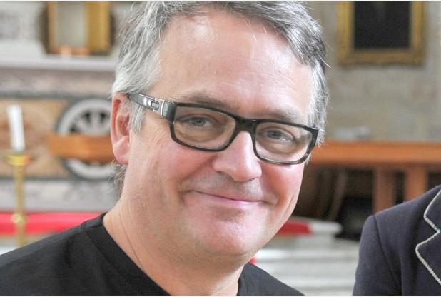 A very happy birthday to comedian, actor & writer Charlie Higson 