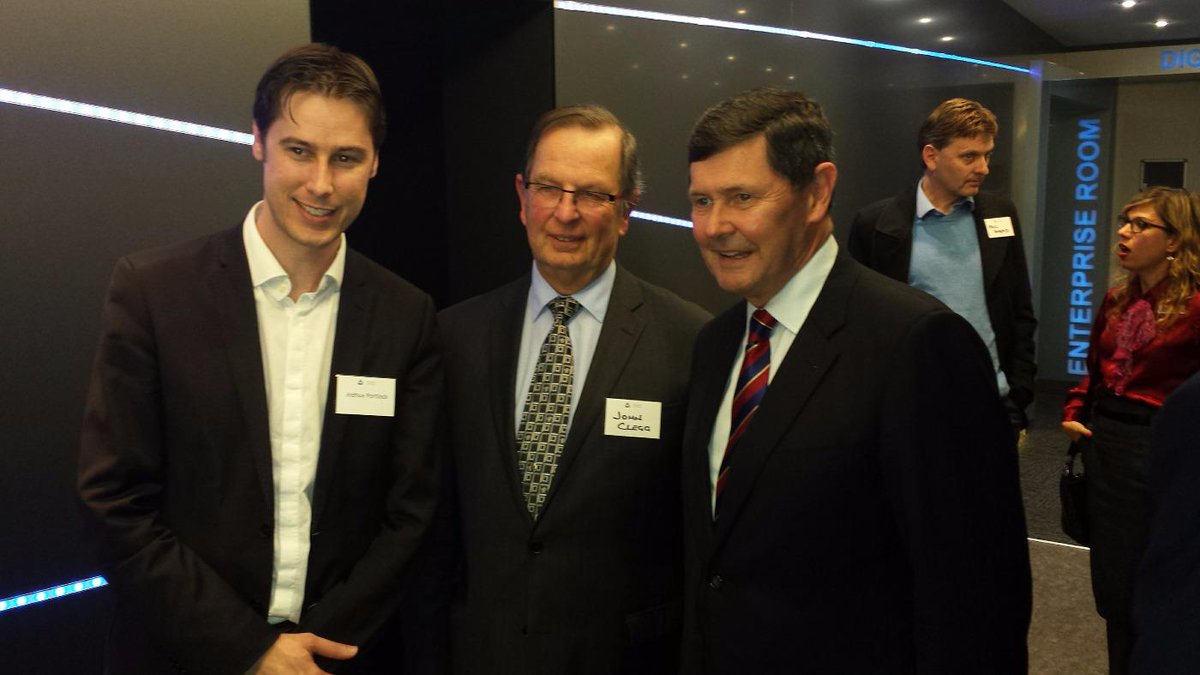 ICWA_Gateway's tweet photo. @kevinandrewsmp great talk and thanks for taking the time to network with the defence and innovation community. http://t.co/iIzWO3oqfe