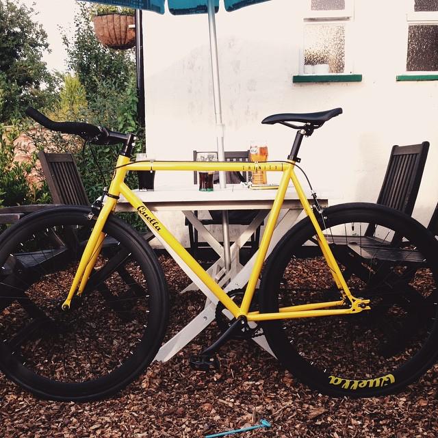 QuellaBicycle's tweet photo. The Trinity model of our #VarsityCollection. #lifebehindbars #summer #pub http://t.co/mYSBat0FvW http://t.co/7zXWmEvmM4
