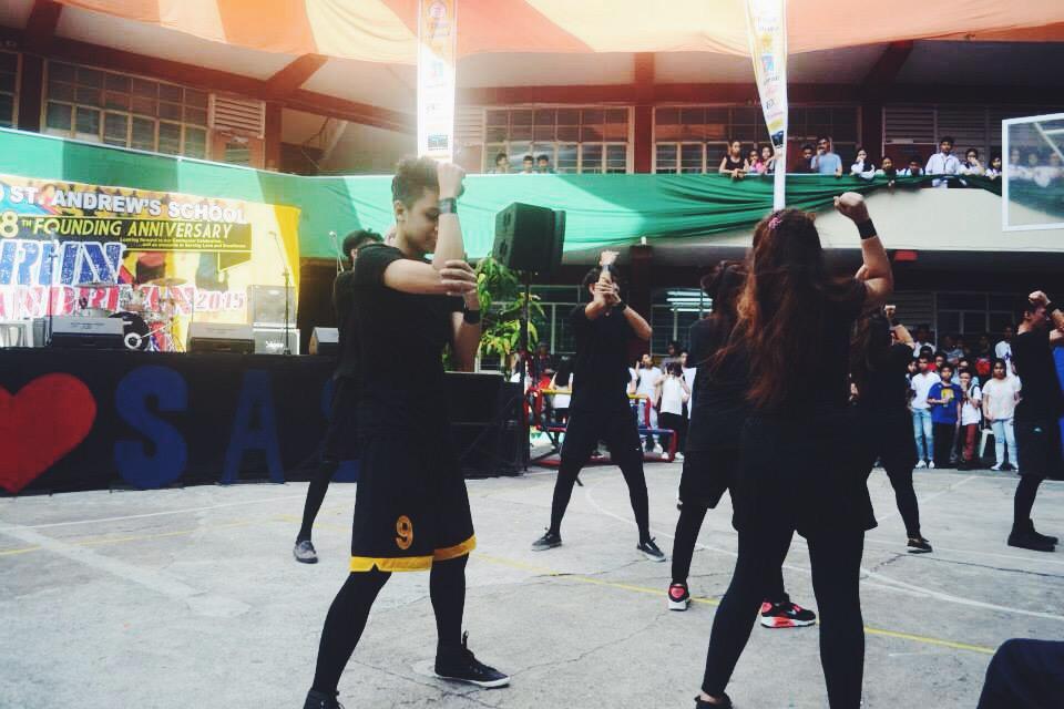 TheKyleGabriel's tweet photo. because it's only been 5 days and I miss them. #PDTAlumni http://t.co/JczZ0T52Hj